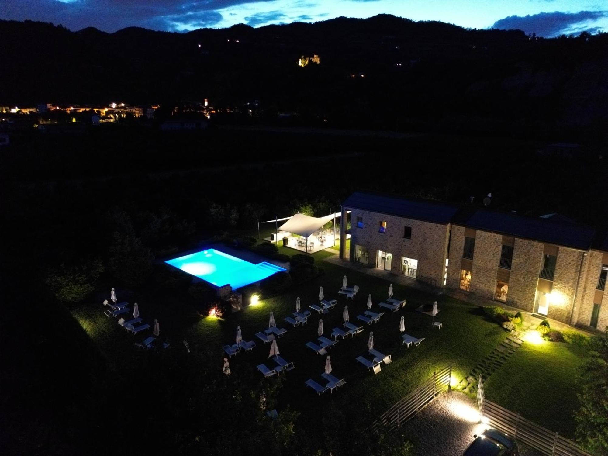Villa Gelso Vesime ภายนอก รูปภาพ